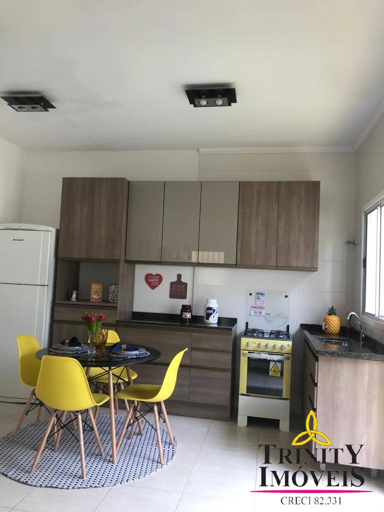 Casa à venda com 3 quartos, 110m² - Foto 16