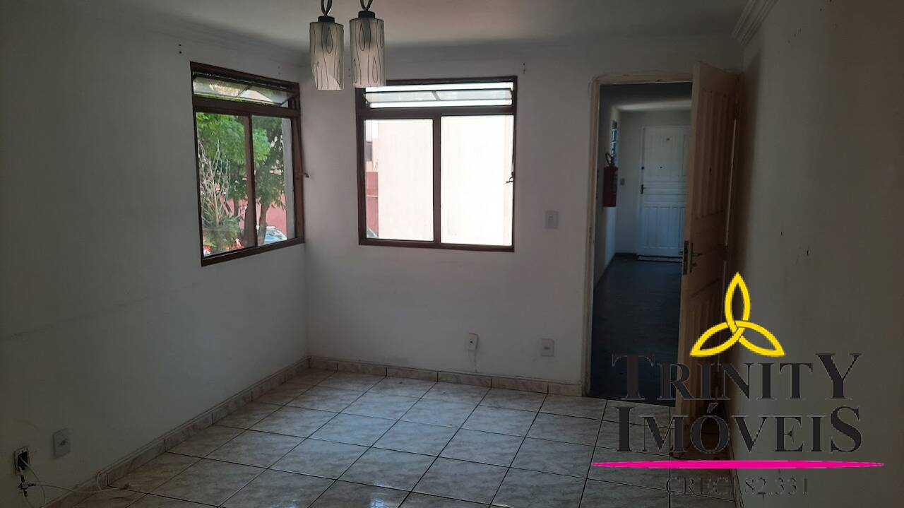 Apartamento à venda com 2 quartos, 40m² - Foto 3