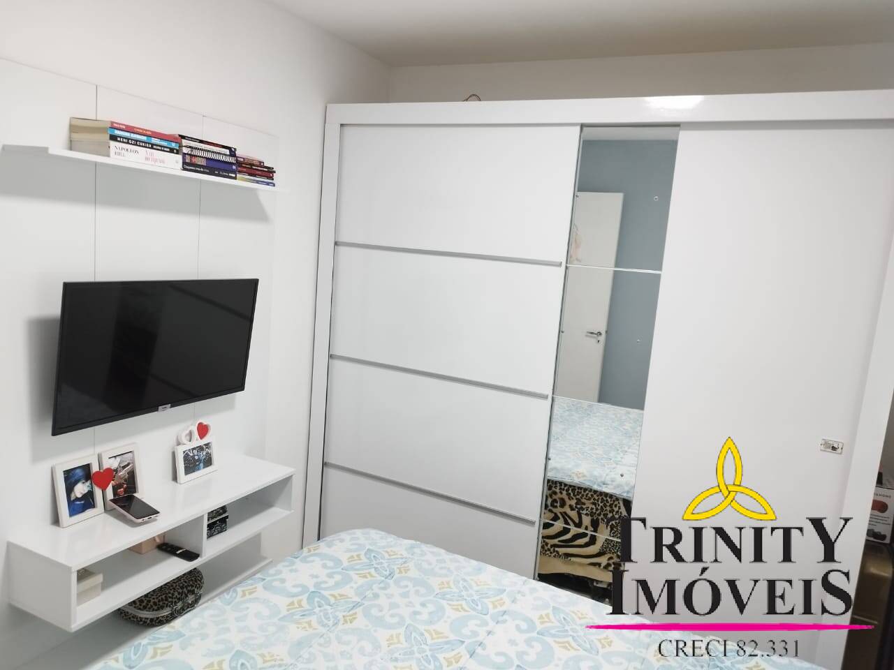 Apartamento à venda com 3 quartos, 55m² - Foto 1