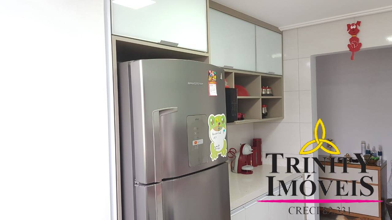 Apartamento à venda com 2 quartos, 60m² - Foto 6