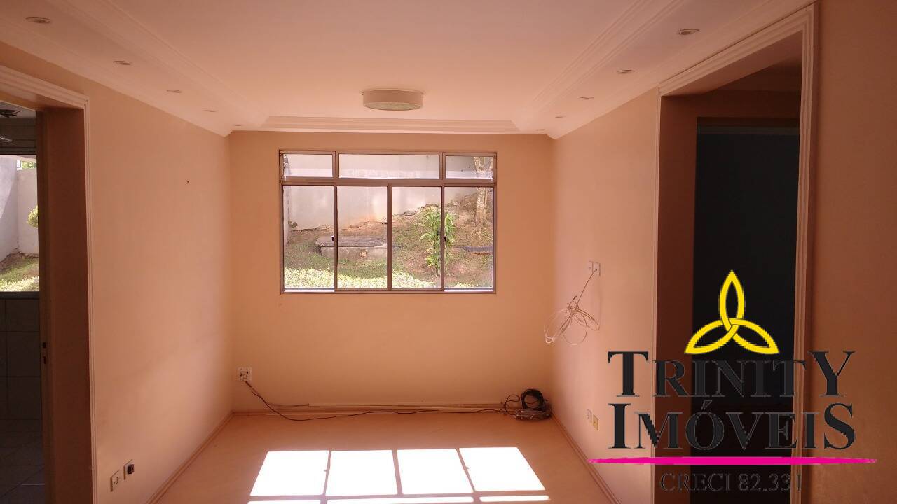 Apartamento à venda com 2 quartos, 56m² - Foto 3