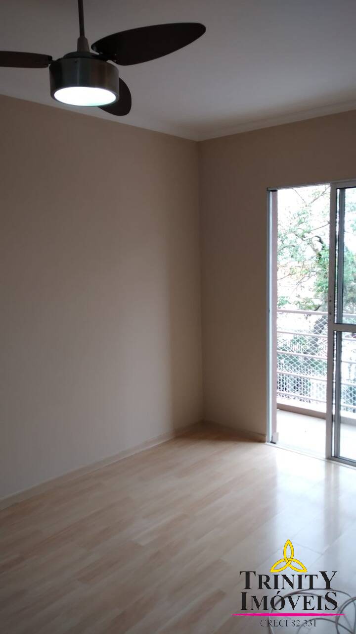 Apartamento à venda com 2 quartos, 52m² - Foto 2