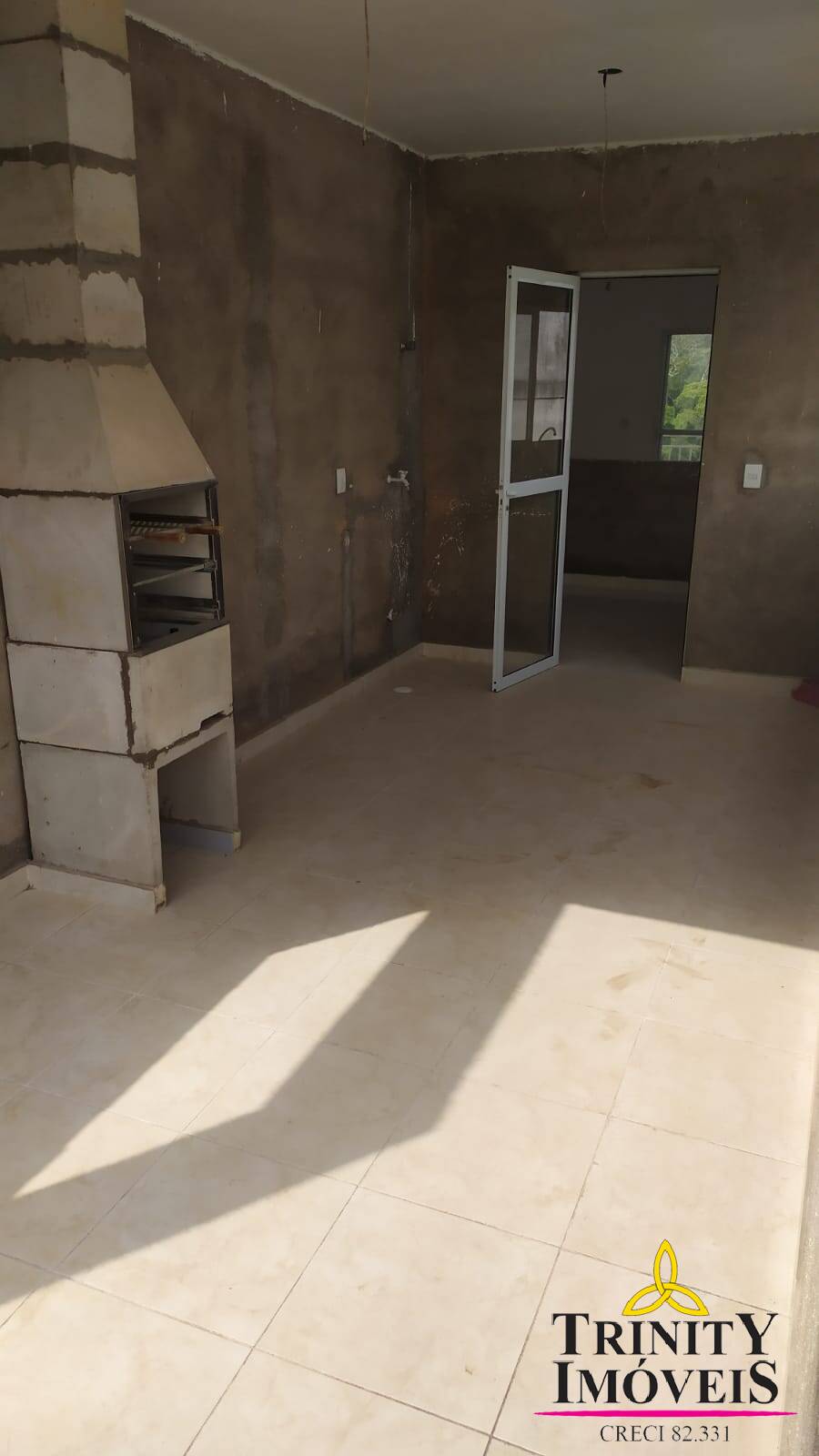 Apartamento à venda com 2 quartos, 94120m² - Foto 3