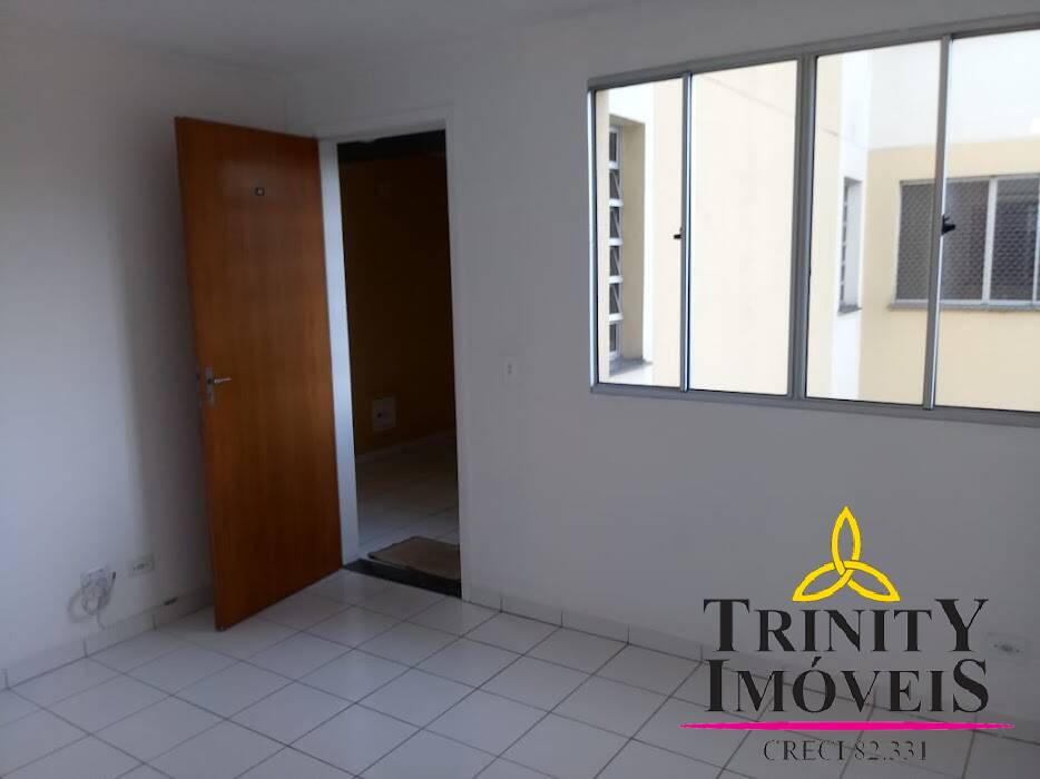 Apartamento à venda com 2 quartos, 44m² - Foto 3