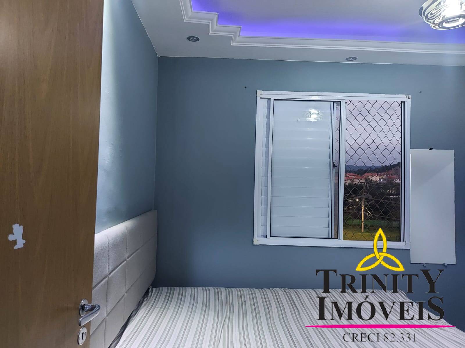 Apartamento à venda com 2 quartos, 49m² - Foto 5