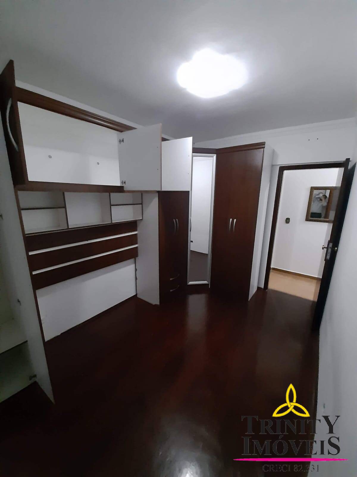 Apartamento à venda com 2 quartos, 60m² - Foto 12