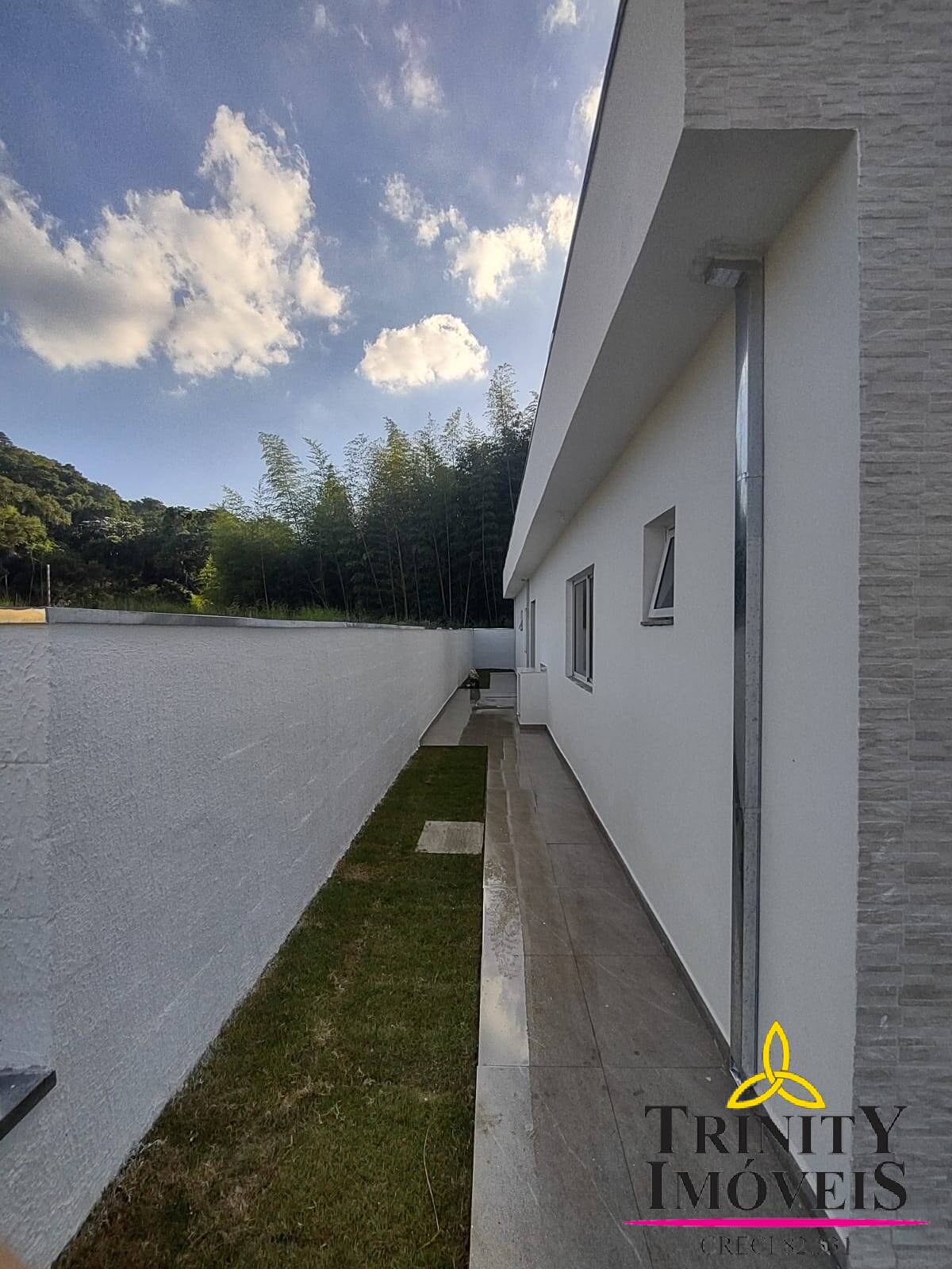 Casa à venda com 3 quartos, 160m² - Foto 14