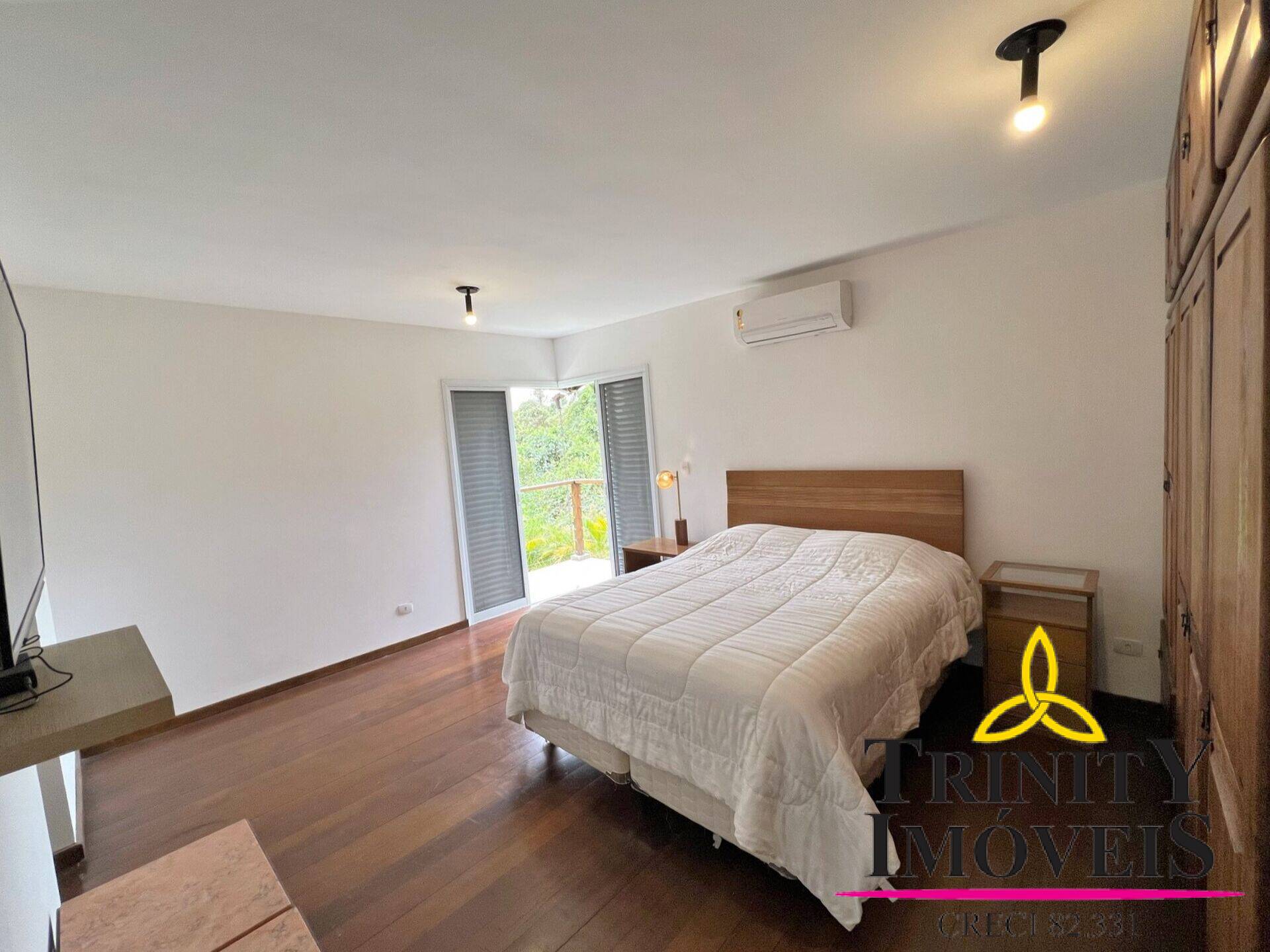 Casa à venda com 3 quartos, 400m² - Foto 18