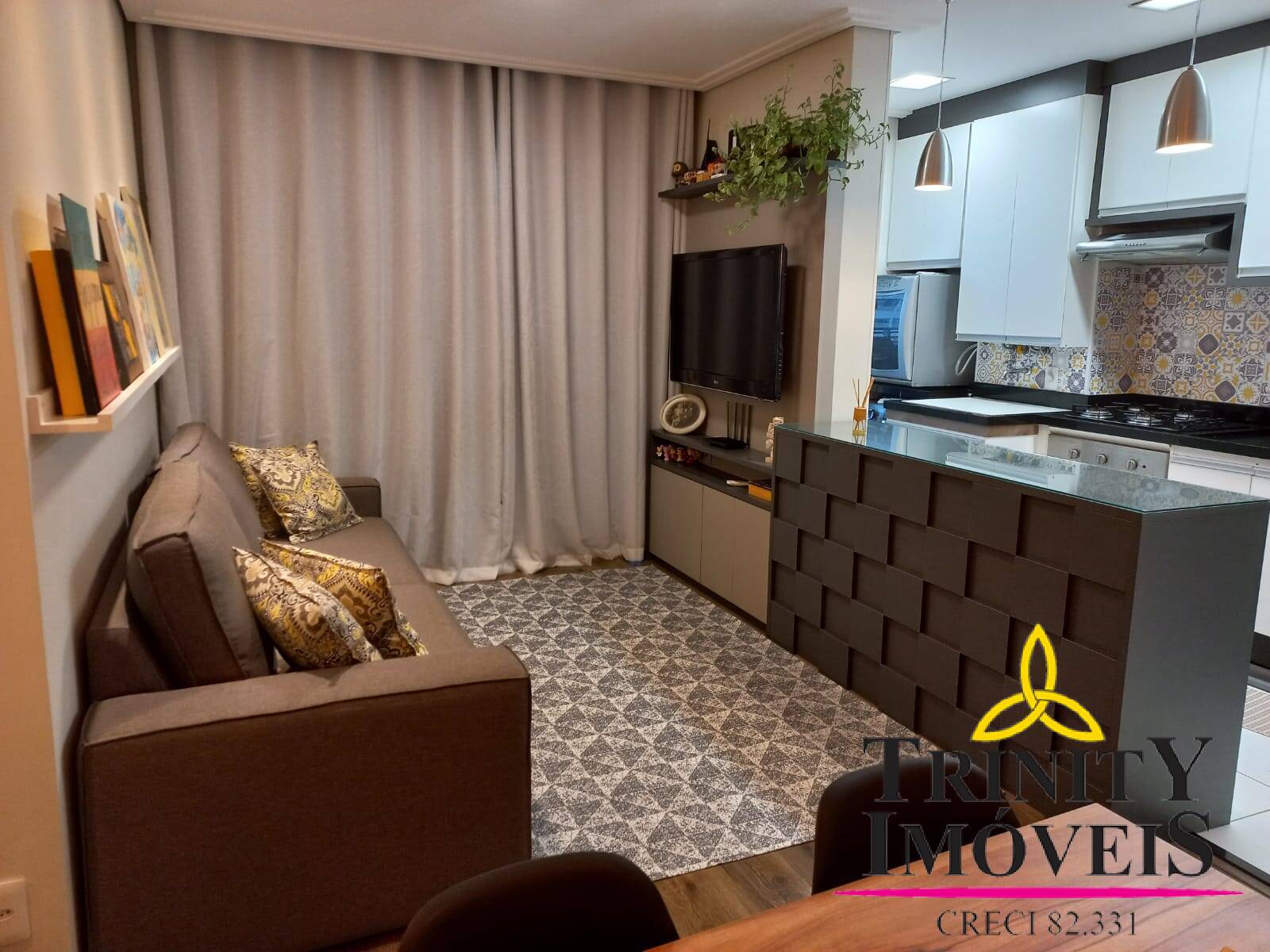 Apartamento à venda com 2 quartos, 67m² - Foto 2