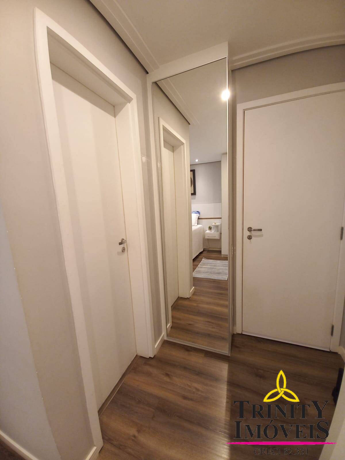 Apartamento à venda com 2 quartos, 67m² - Foto 17