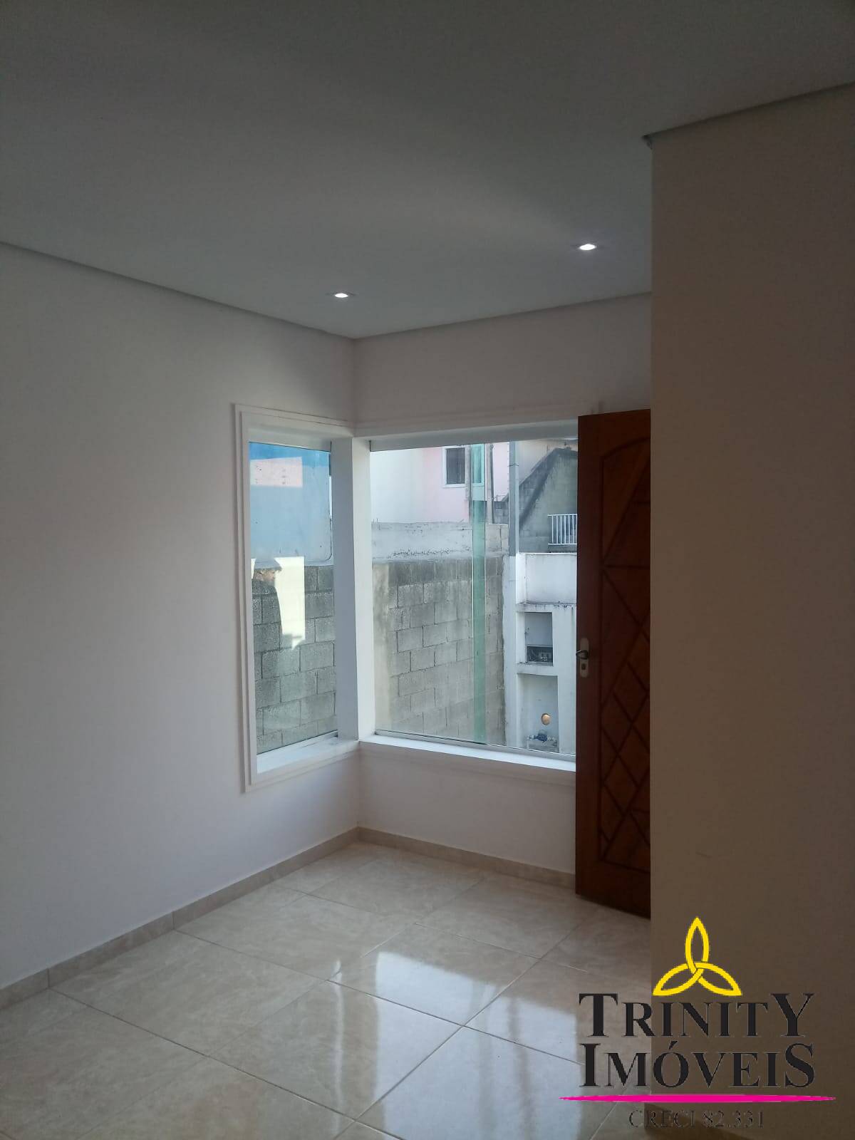 Casa à venda com 2 quartos, 80m² - Foto 17