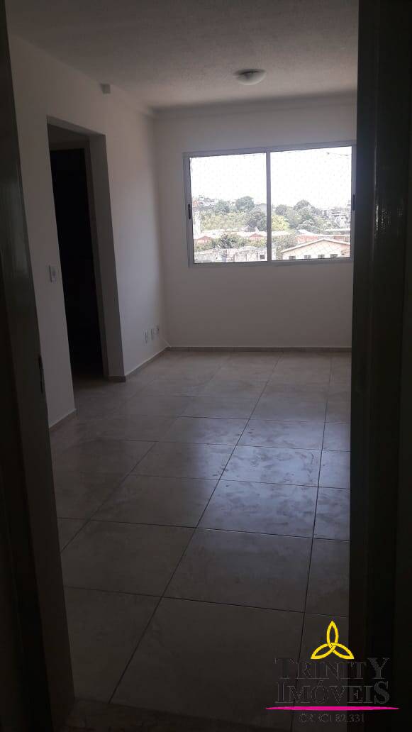 Apartamento à venda com 2 quartos, 42m² - Foto 2