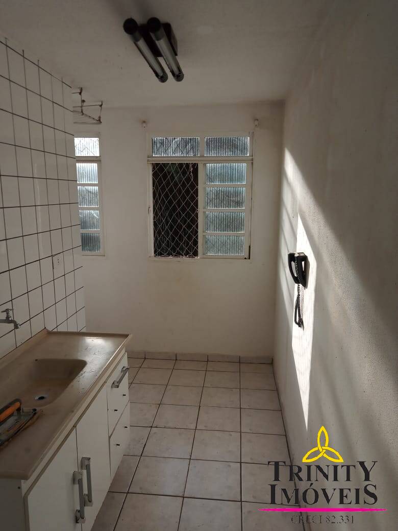 Apartamento à venda com 2 quartos, 49m² - Foto 13