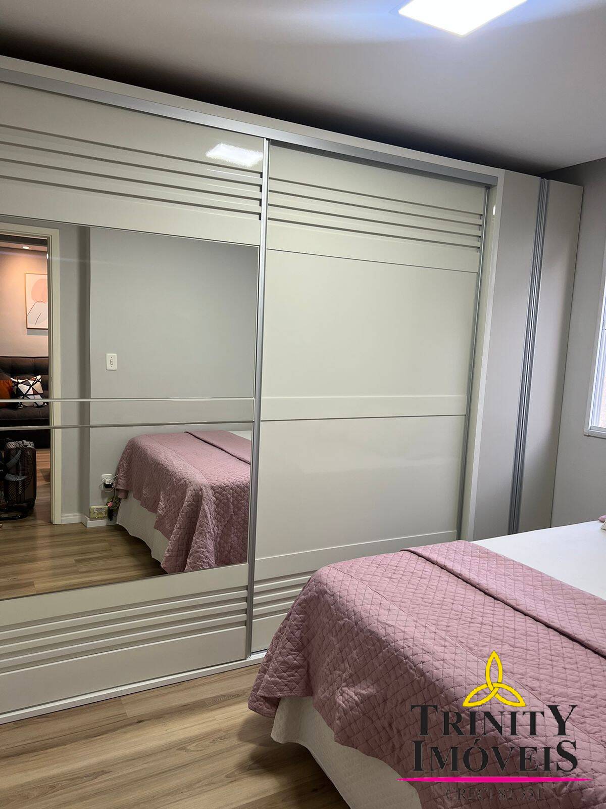 Apartamento à venda com 2 quartos, 55m² - Foto 12