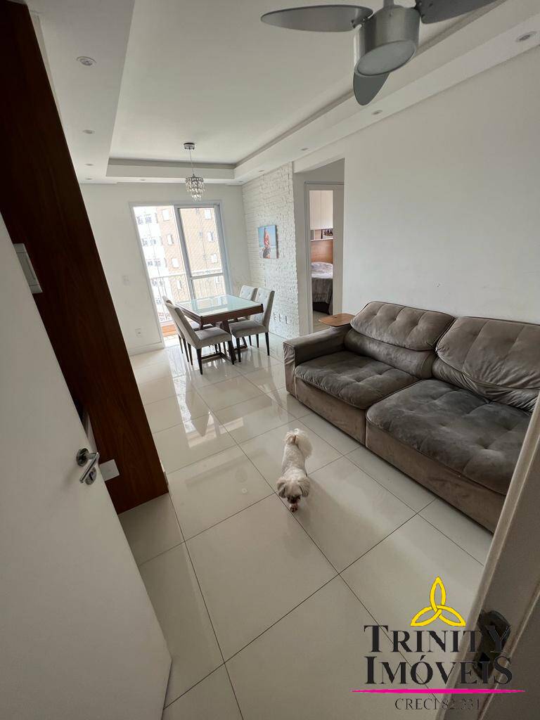 Apartamento à venda com 2 quartos, 47m² - Foto 3