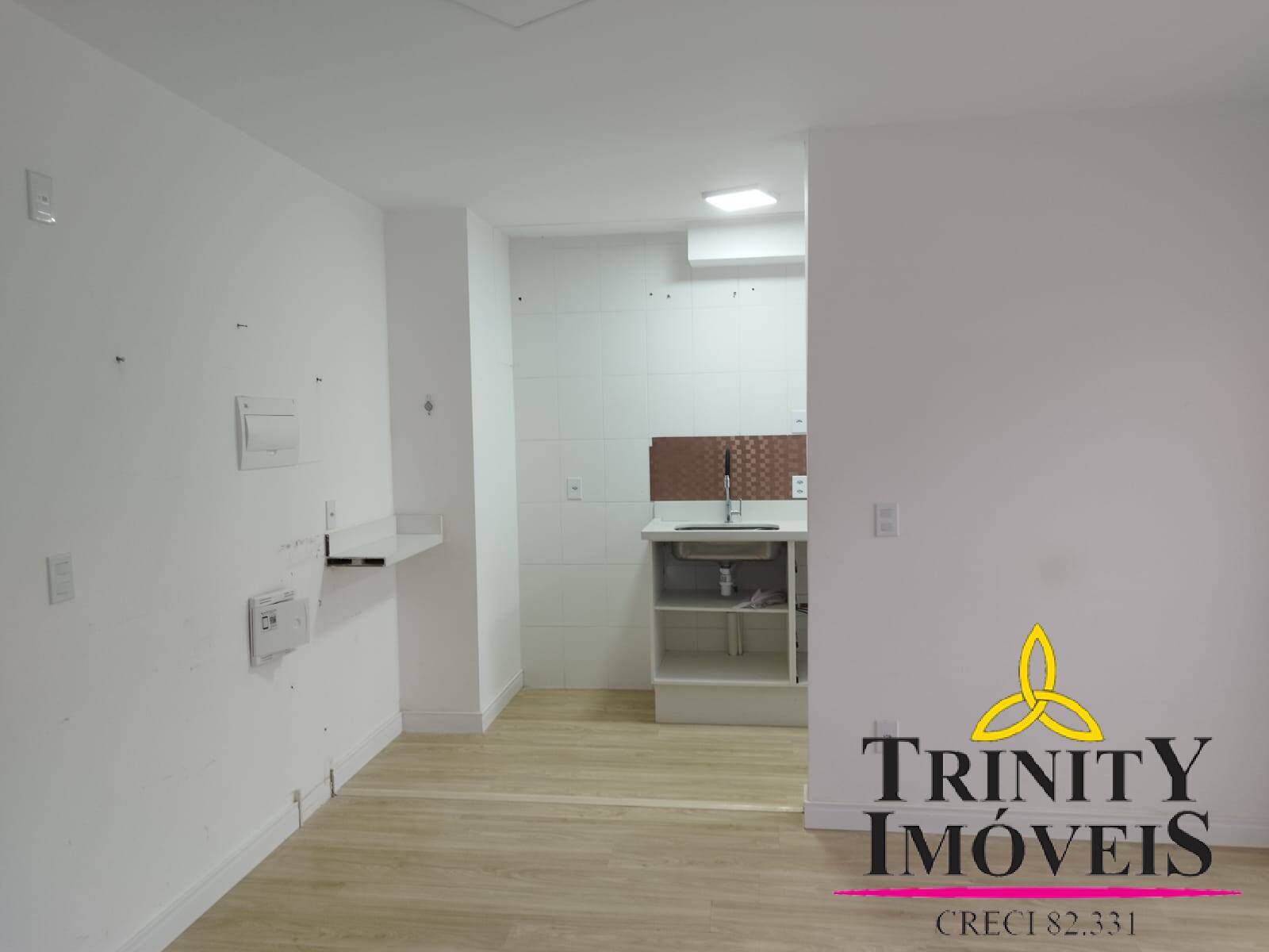 Apartamento à venda com 2 quartos, 47m² - Foto 2