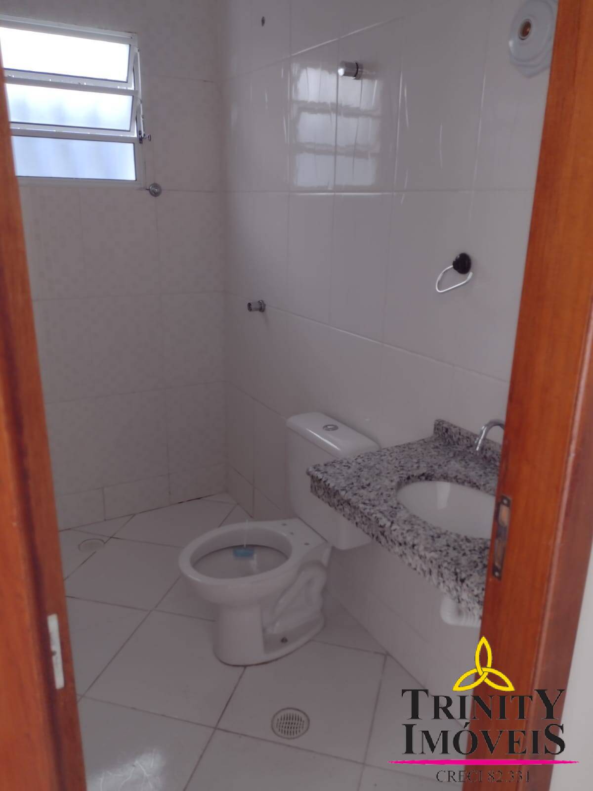 Casa à venda com 2 quartos, 65m² - Foto 14