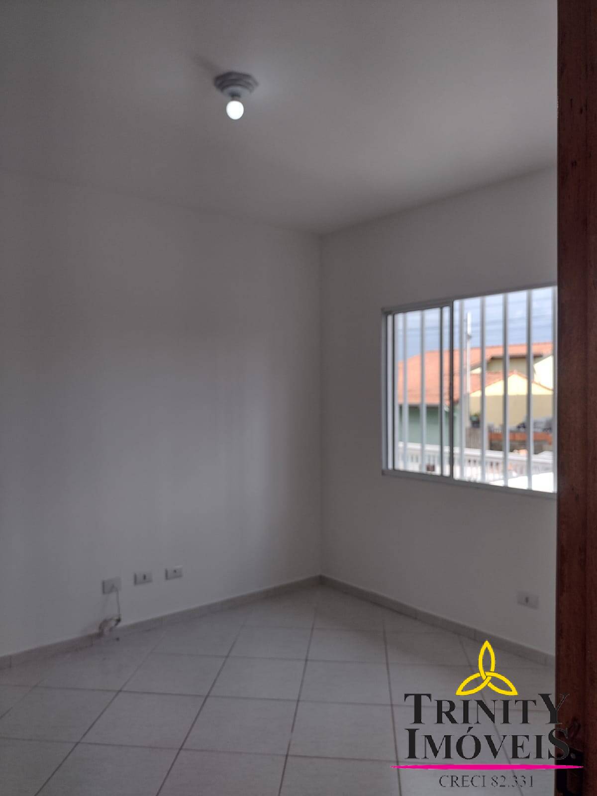 Casa à venda com 2 quartos, 65m² - Foto 13