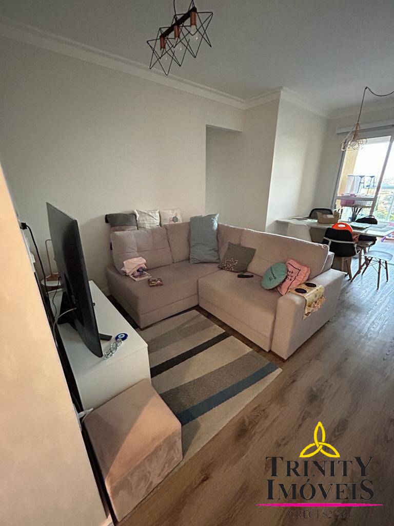 Apartamento à venda com 3 quartos, 73m² - Foto 1