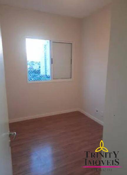 Apartamento à venda com 2 quartos, 62m² - Foto 11