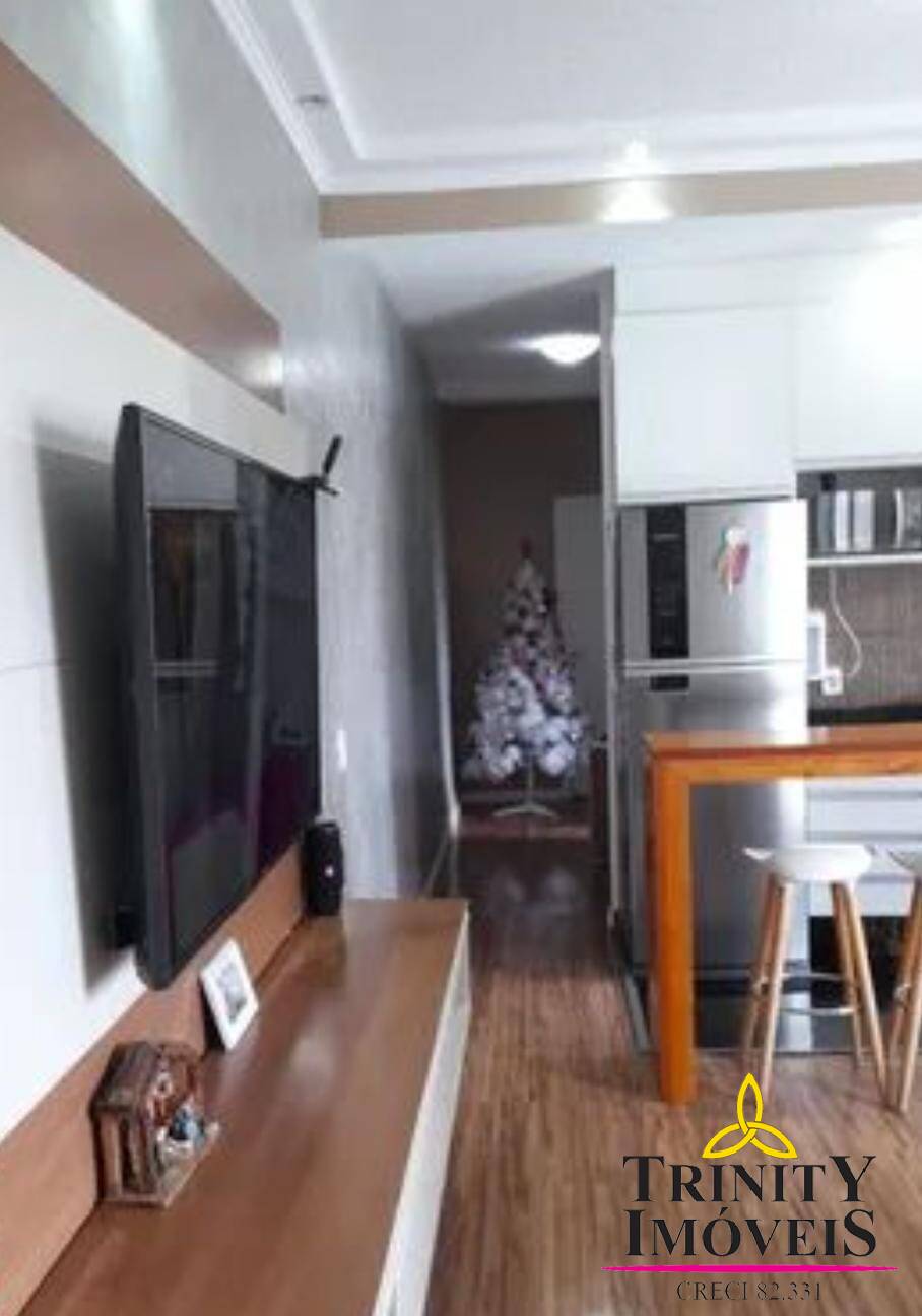 Apartamento à venda com 2 quartos, 62m² - Foto 3