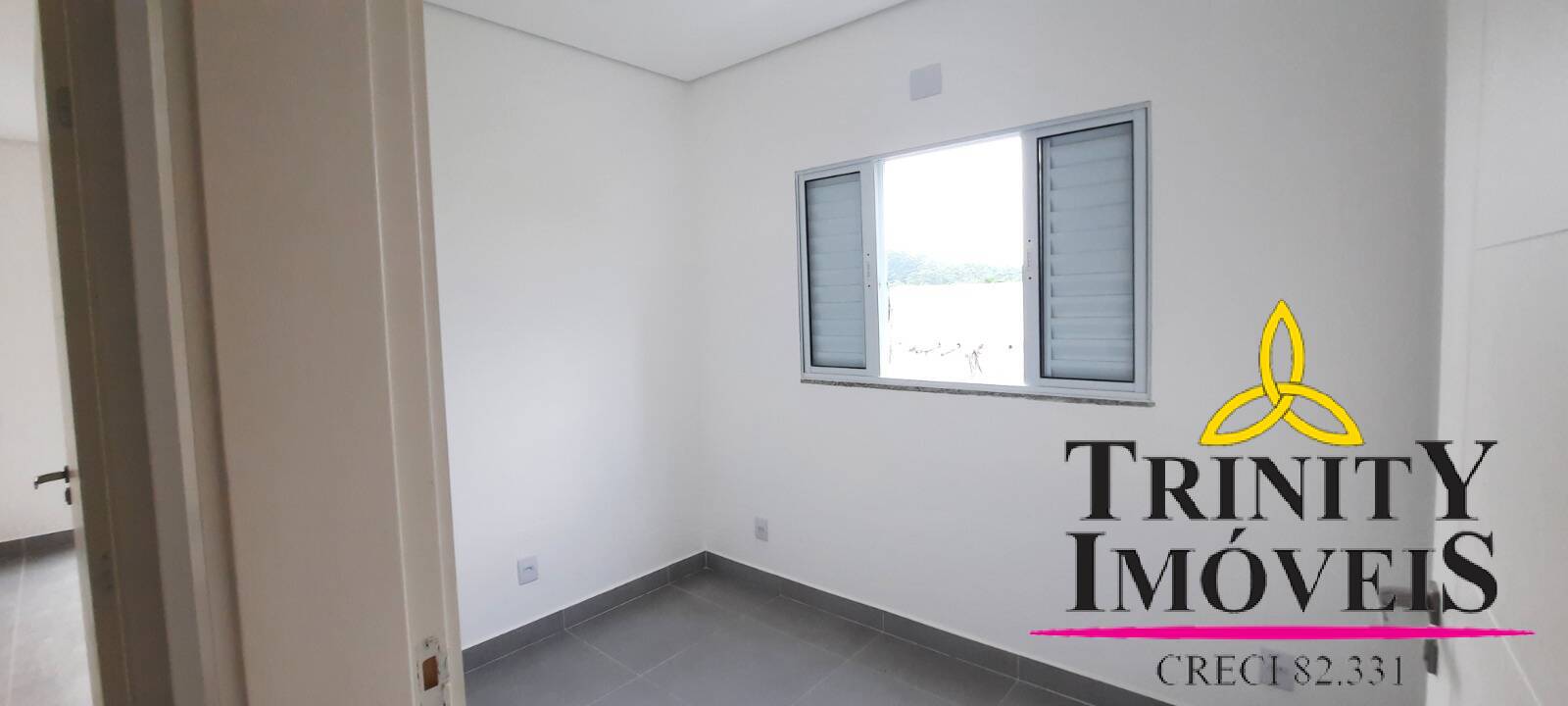 Casa à venda com 3 quartos, 100m² - Foto 30