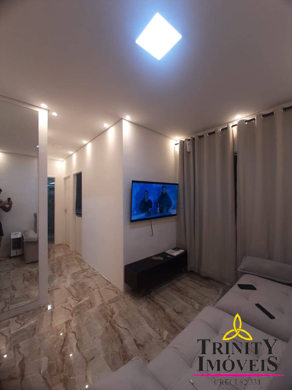 Apartamento à venda com 2 quartos - Foto 1