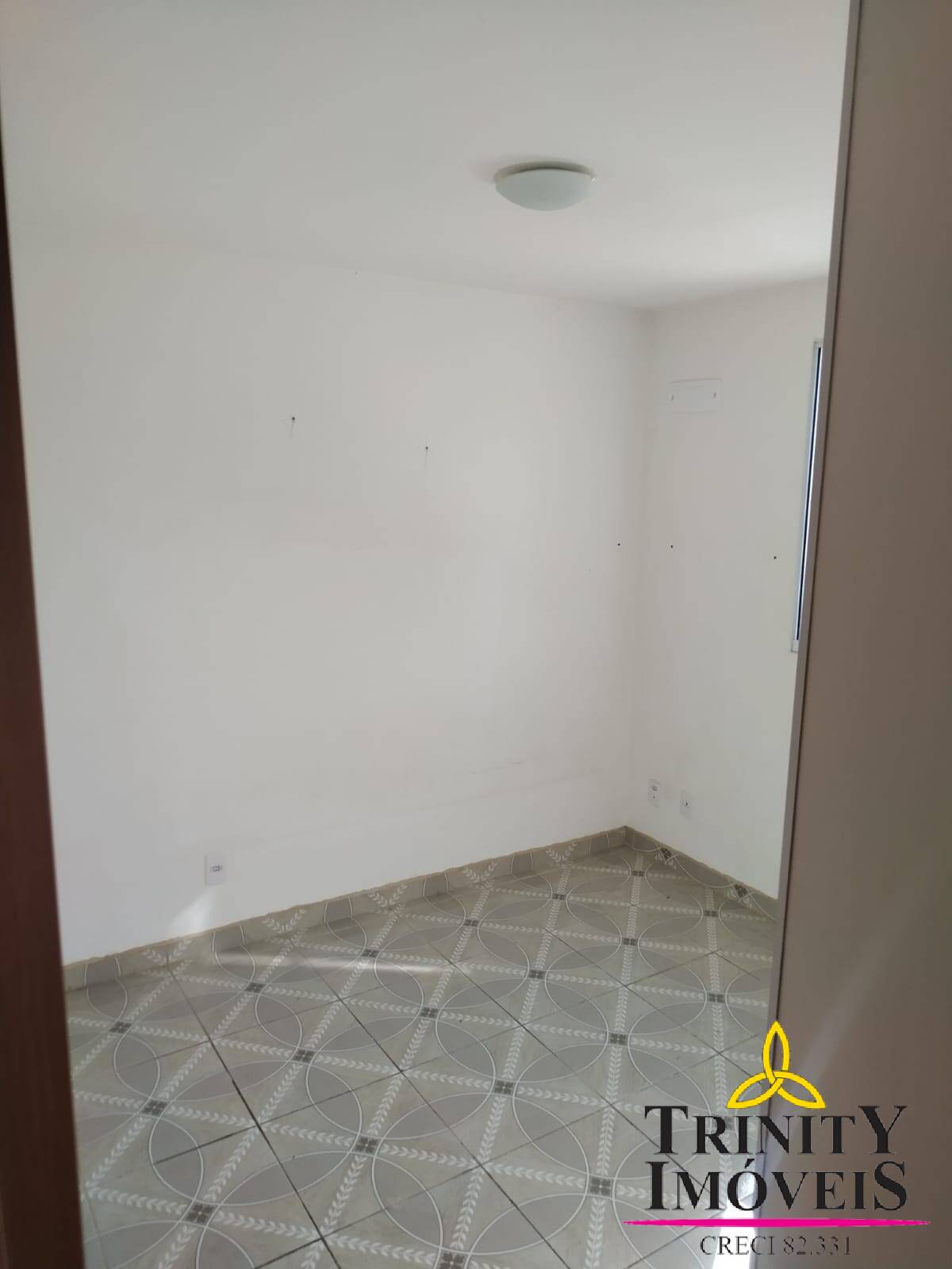 Apartamento à venda com 2 quartos, 39m² - Foto 13