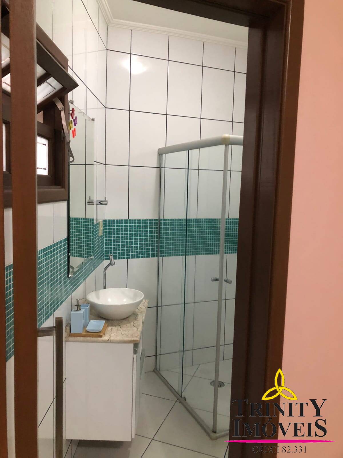 Casa à venda com 3 quartos, 200m² - Foto 10