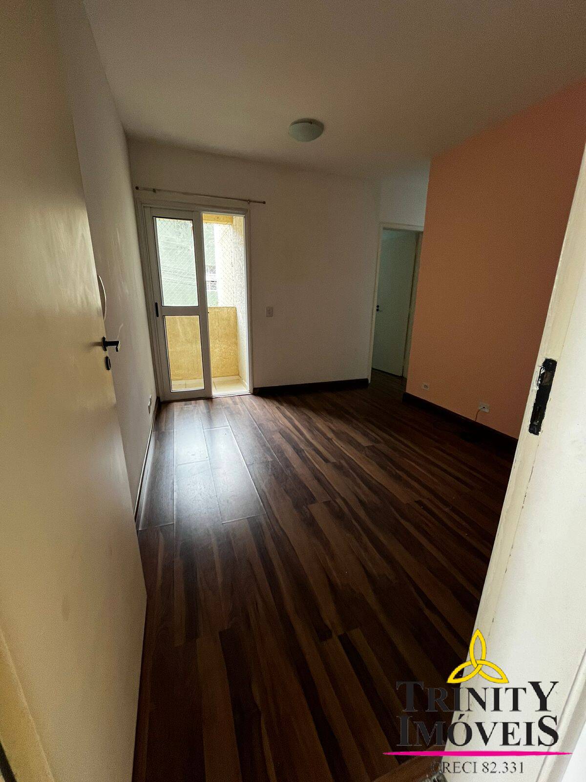 Apartamento à venda com 2 quartos, 44m² - Foto 1