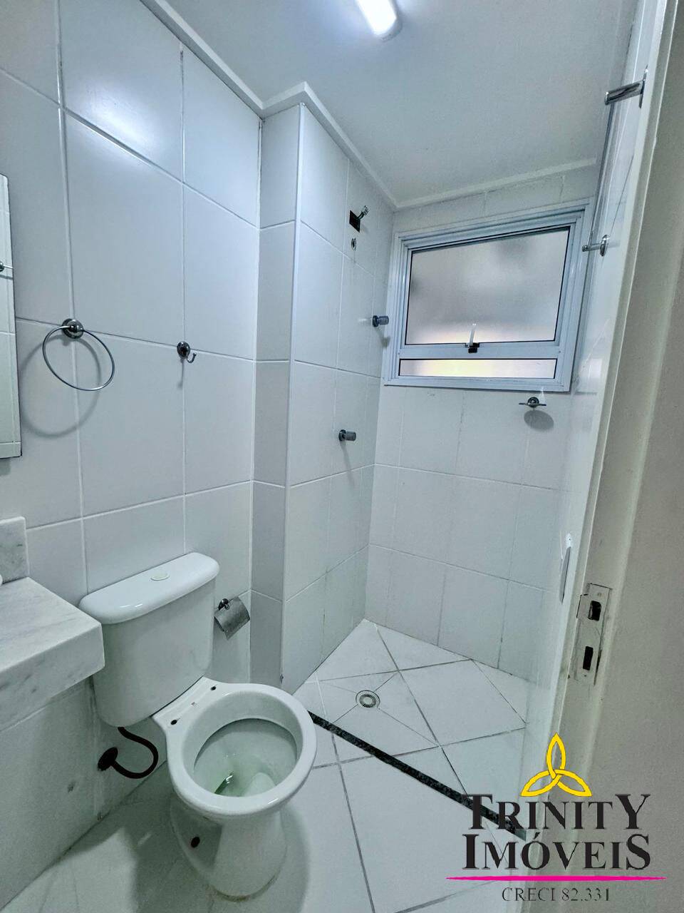 Apartamento à venda com 2 quartos, 44m² - Foto 11