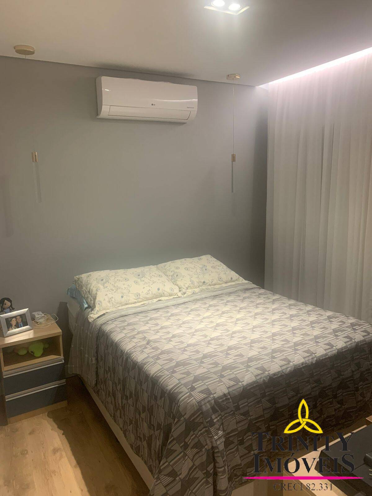 Apartamento à venda com 3 quartos, 96m² - Foto 18