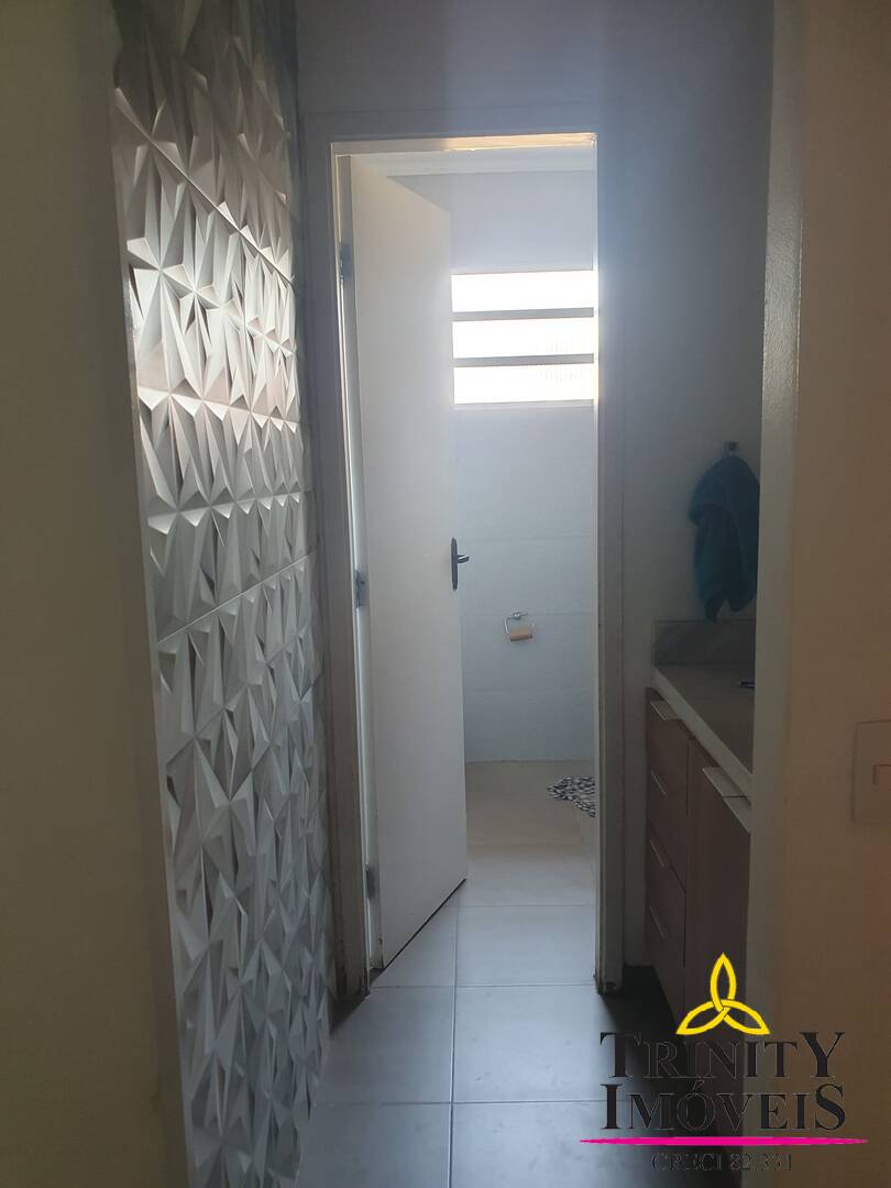 Casa de Condomínio para alugar com 3 quartos, 96m² - Foto 2